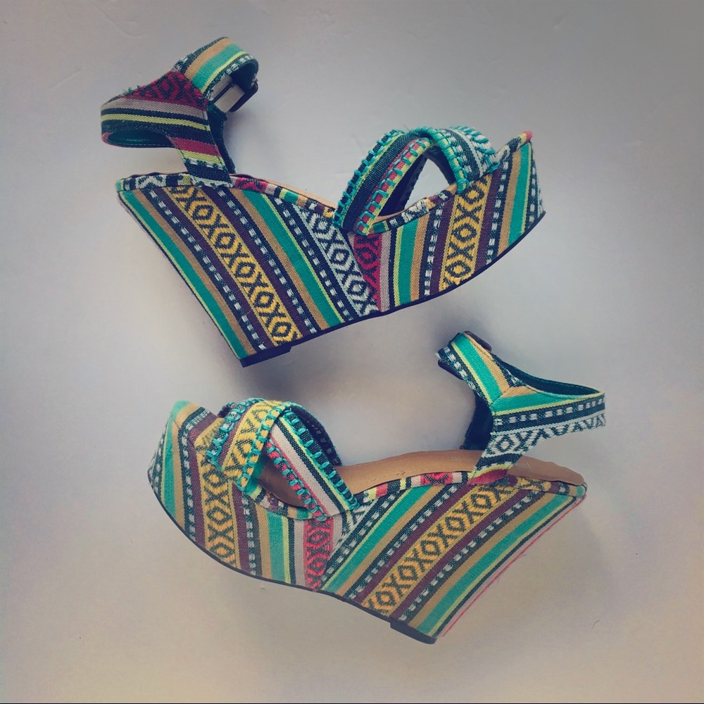 Guadalajara Print Platform Sandals, Platforms, Platform Shoes Size 38, 7.5